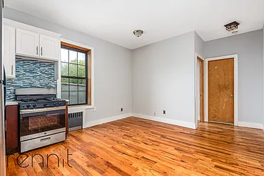 Rented by Rennit Inc.