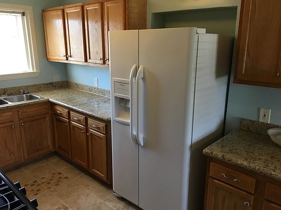 5th image of 574 Del Mar Ave
