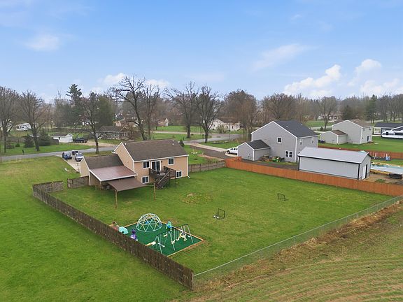 3rd image of 15148 Portage Rd