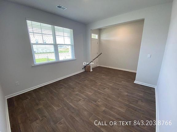 5th image of 154 Oakwood Dr