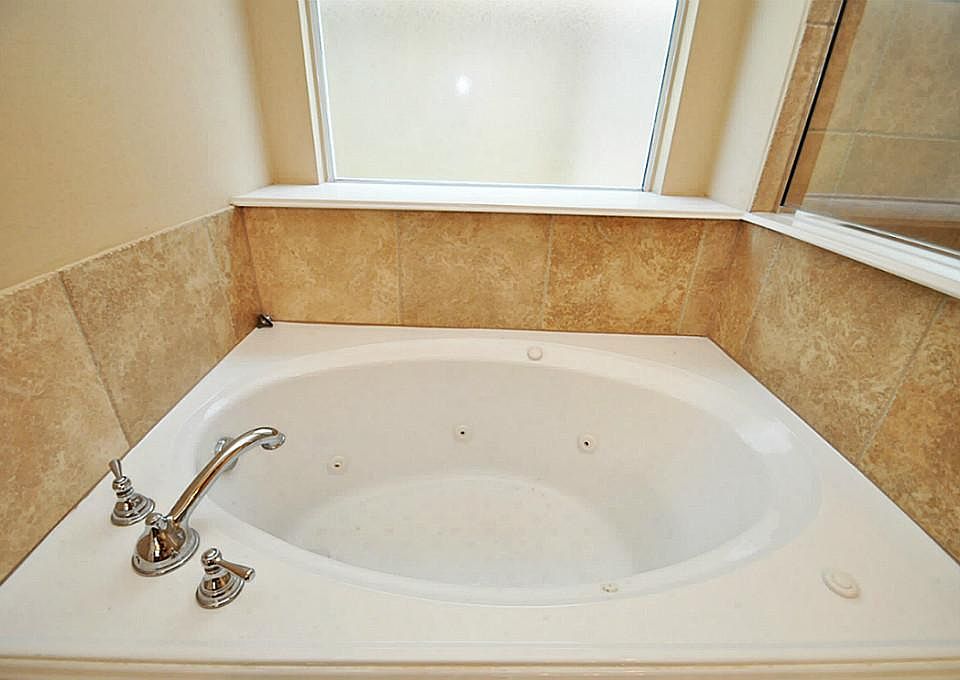 1st image of 2235 Alassio Isle Ct