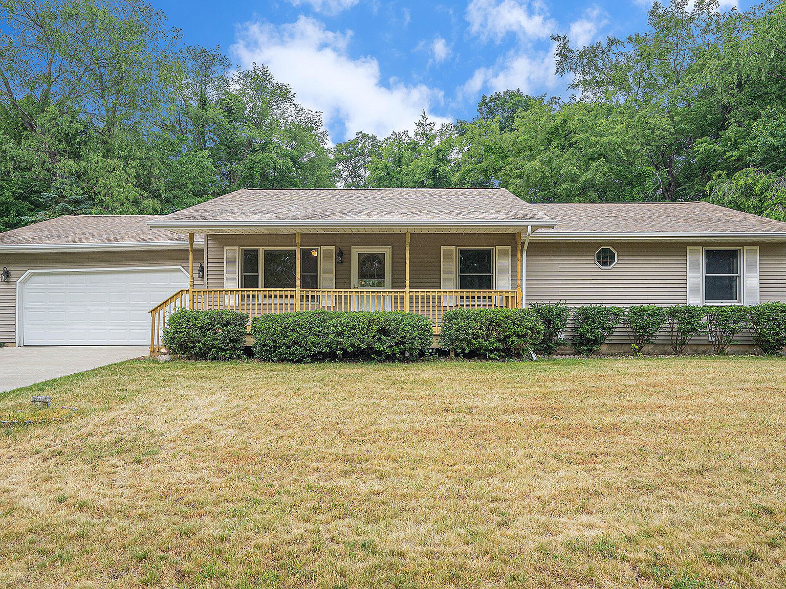 17219 Woodside Ln, Three Rivers, MI 49093 Zillow