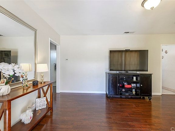 3rd image of 14533 Dinard Ave
