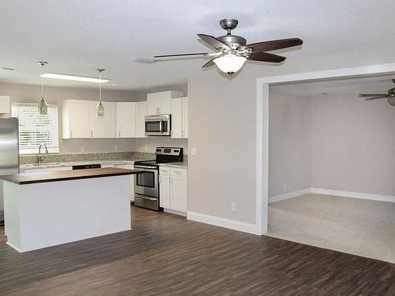 4th image of 2665 49th Ave