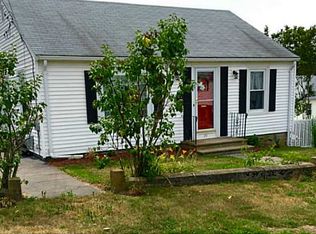 79 Dora St, Pawtucket, RI 02860