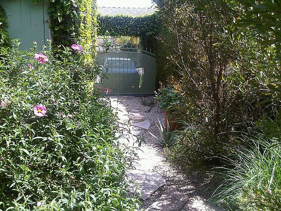 walk to driveway gate