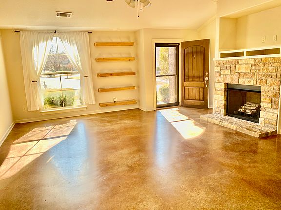 3rd image of 3582 W Earnhardt Dr