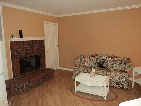 5th image of 2908 Overwood Ln