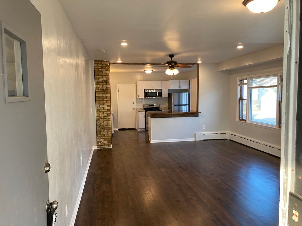 1st image of 3874 E Munkwitz Ave