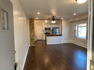 3874 E Munkwitz Ave, Cudahy, WI 53110