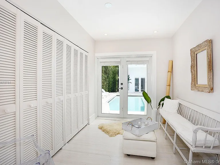 4036 Malaga Ave — Photo 19