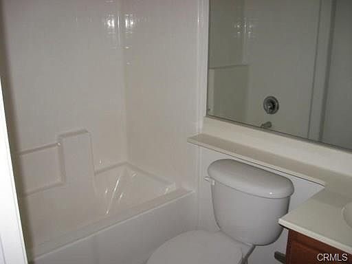 5th image of 15681 Lasselle St