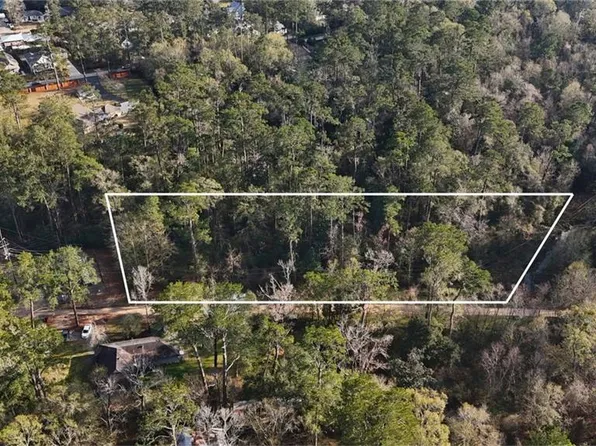 114 Maple Ln, Covington, LA 70433