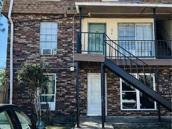 6200 Riverside Dr APT 426, Metairie, LA 70003