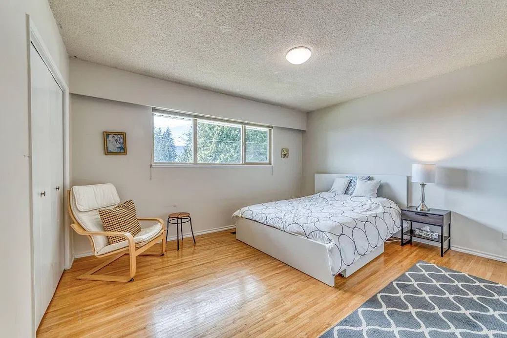 345 Ranger St — Photo 2