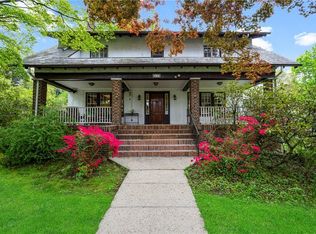 204 Nyac Ave, Pelham, NY 10803