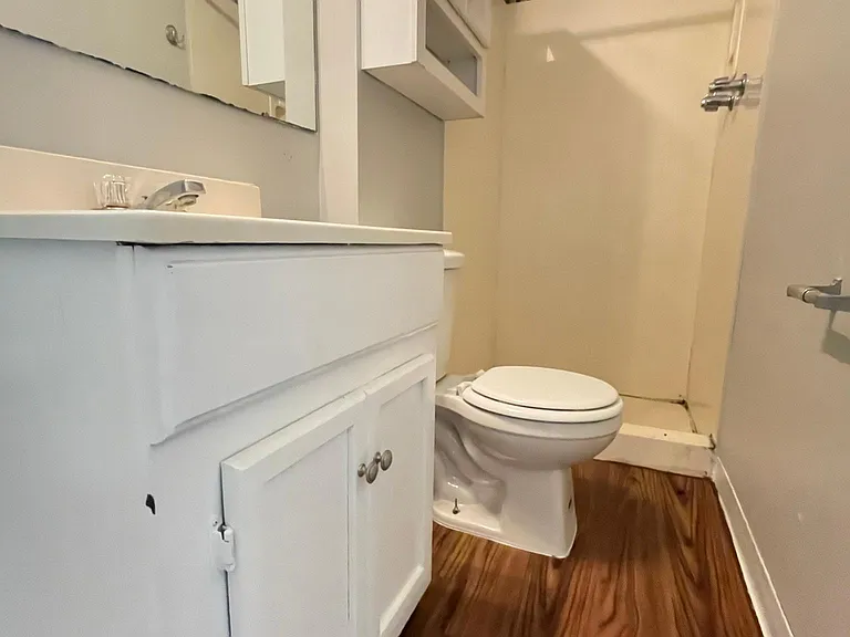2122 Bonnycastle Ave #1 — Photo 11
