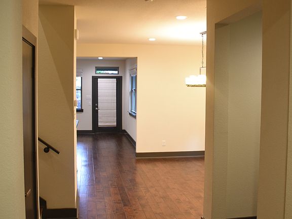 4th image of 2815 Merrimac St