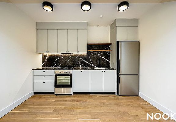 4th image of 250 Gold St #214