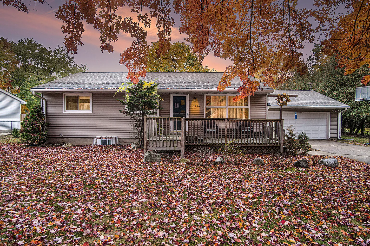 4756 Heinicke St photo 1