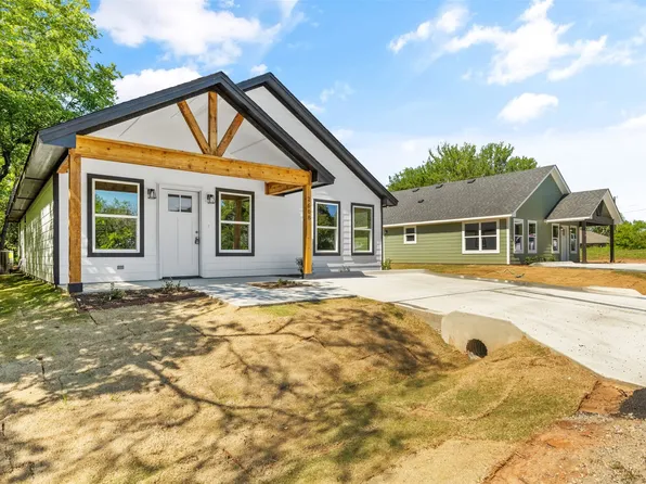 2608 S Oak Trl, Granbury, TX 76048
