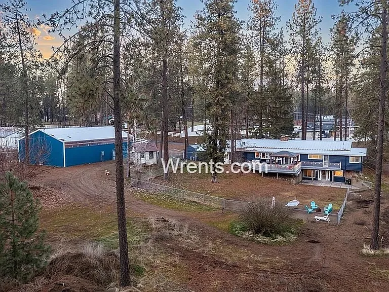 1415 W Borden Rd — Photo 23