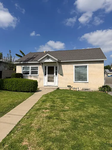 713 W Hellman Ave Photo 1