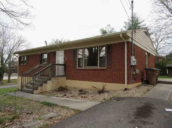 212 Ogden Rd, Altavista, VA 24517