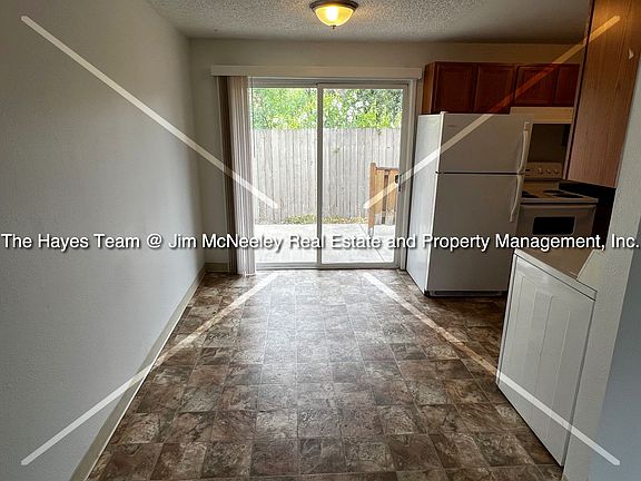 5th image of 7926 SE Johnson Creek Blvd APT 4