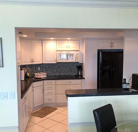 2nd image of 3800 Galt Ocean Dr APT 707