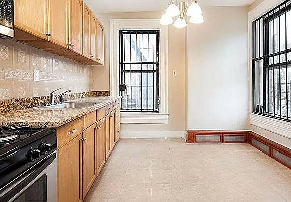 2nd image of 328 Marcus Garvey Blvd #3