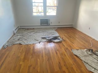 (Undisclosed Address), Linden, NJ 07036