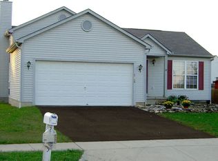 2195 Chadsterz Dr, Grove City, OH 43123