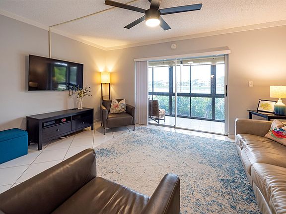5th image of 2737 S Oakland Forest Drive #103