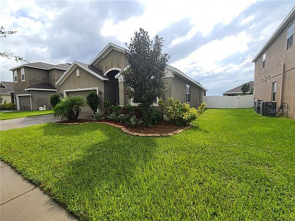 2nd image of 14246 Alistar Manor Dr