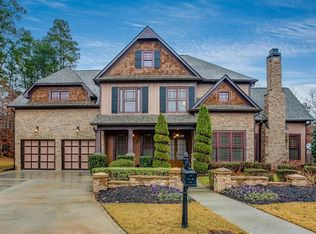 2624 Tullis Cove Dr, Loganville, GA