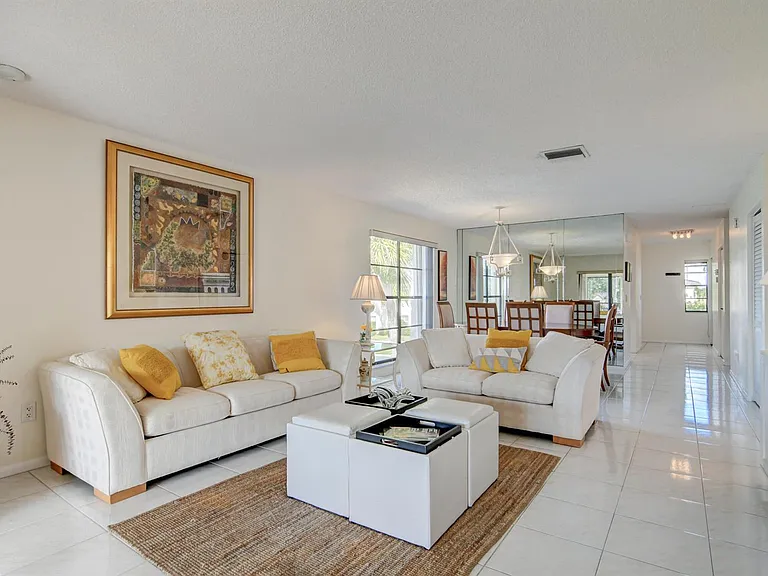 7911 Eastlake Dr #H — Photo 19