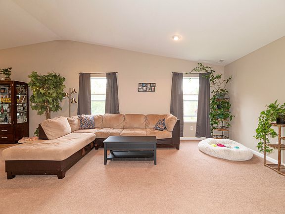 5th image of 7255 Bertland Dr