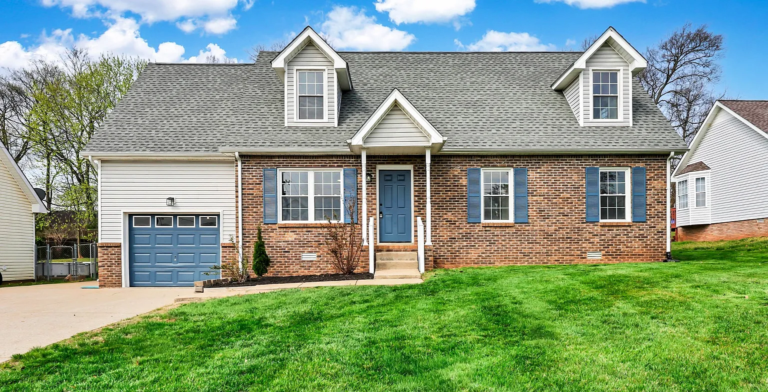 1402 Marla Ct photo 1