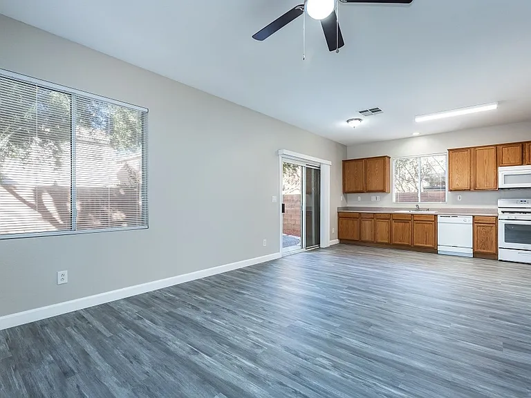 7019 Azure Beach St — Photo 10