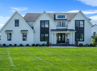 53 Southview Circle, Lake Grove, NY 11755