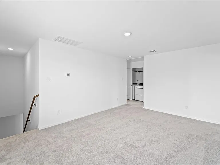 6318 Marigold Blaze Dr — Photo 10