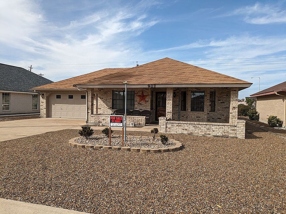 1st image of 907 Santa Anna Dr