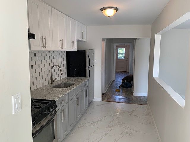 1st image of 22-14 26th St #3