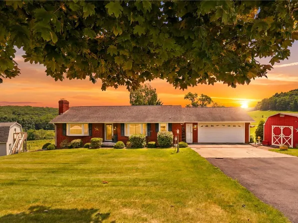 7630 Penn Ave, Somerset, PA 15501