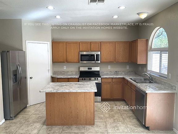 3rd image of 40661 N Ancona Ct