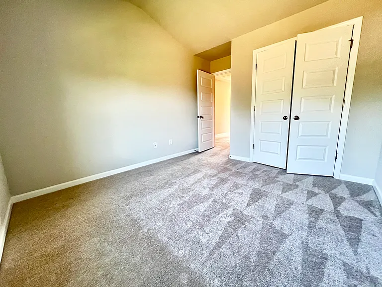 3705 Prospect Point Dr — Photo 16