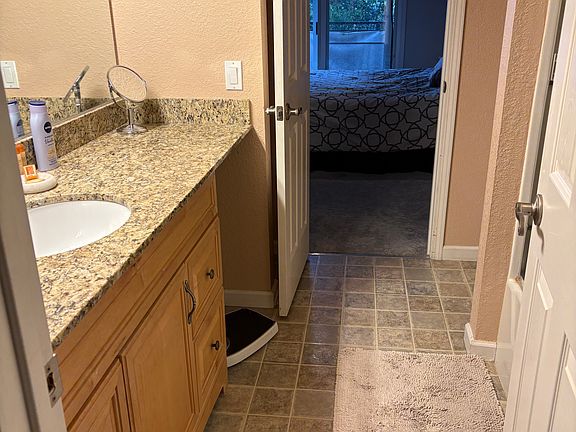 4th image of 857 Mission Sierra Ct