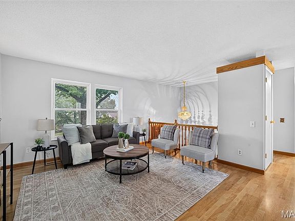 5th image of 2311 Country Village Ct