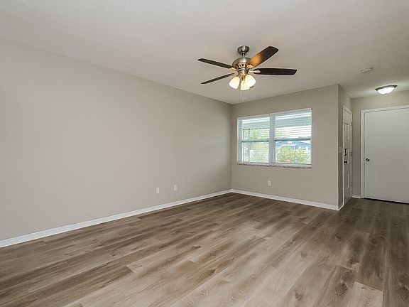 4th image of 5611 18th Ave N